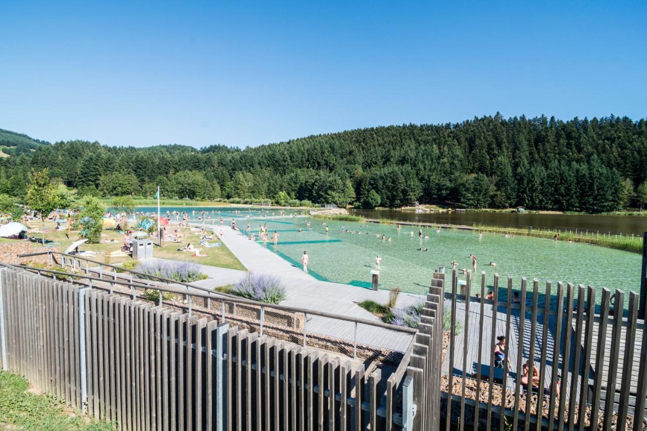 Camping Le Lac Des Sapins Cublize エクステリア 写真