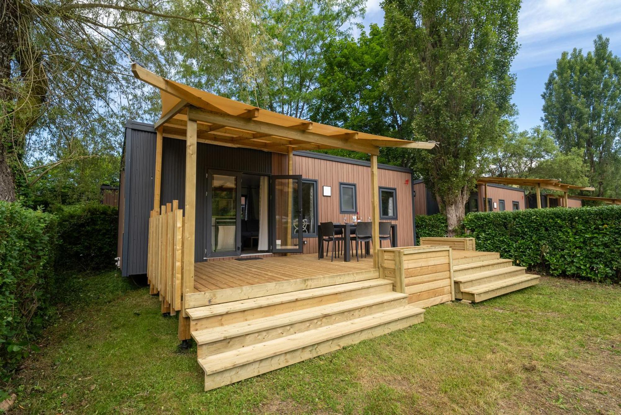 Camping Le Lac Des Sapins Cublize エクステリア 写真